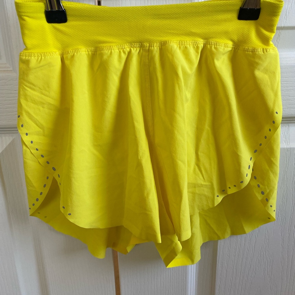 Lululemon Shake it Off Shorts